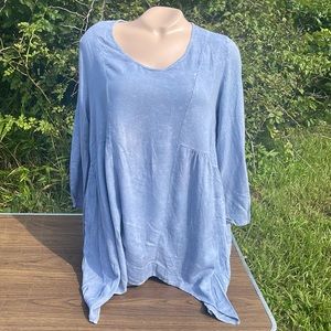 Nature Art Lynn Vang Spring Blouse Size Medium.  Roomy and Comfortable- soft blu
